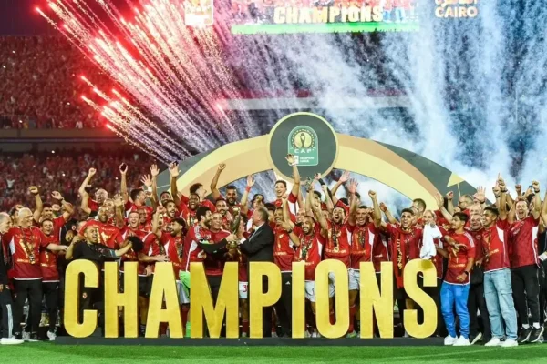 الأهلي المصري يتوج بلقب دوري أبطال إفريقيا للمرة الثانية عشرة